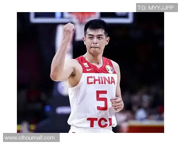 张庆鹏：从篮球场上的拼搏者到人生舞台的励志典范